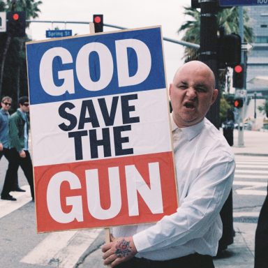 Militarie Gun - God Save The Gun
